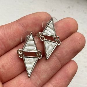 3D Printed Art Deco Triangle Stud Earrings w/Pearlised Alligator